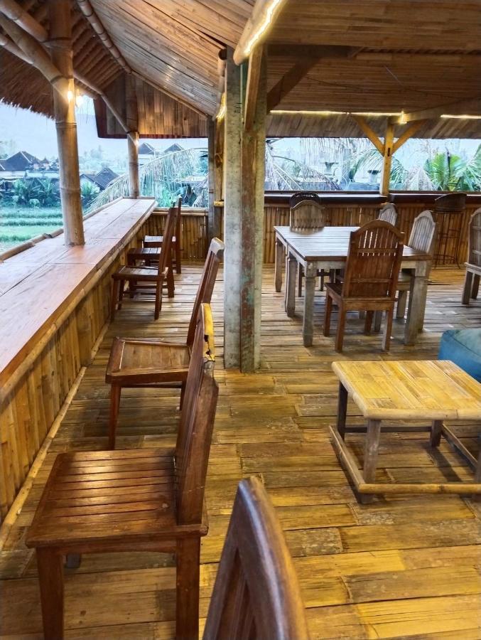 Amed Stop Inn Homestay, Rooftop Restaurant And Bar 외부 사진